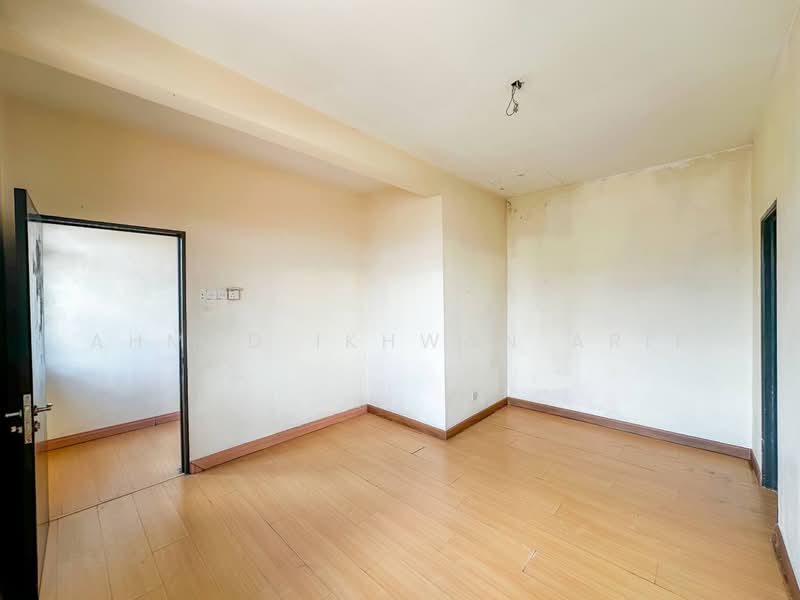 Semi-Detached House for Sale in Puncak Bangi (Bandar Baru Bangi) - Ahmad Ikhwan Arif - Interior - PropertyGuru.com.my