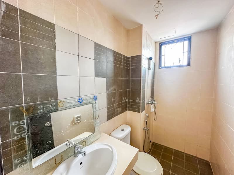 Semi-Detached House for Sale in Puncak Bangi (Bandar Baru Bangi) - Ahmad Ikhwan Arif - PropertyGuru.com.my