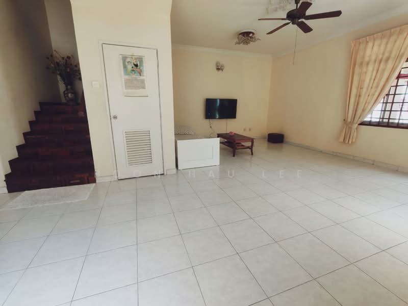 2-storey Terraced House for Sale in Taman Seri Orkid (Skudai) - Boon Hau Lee - Living Room - PropertyGuru.com.my