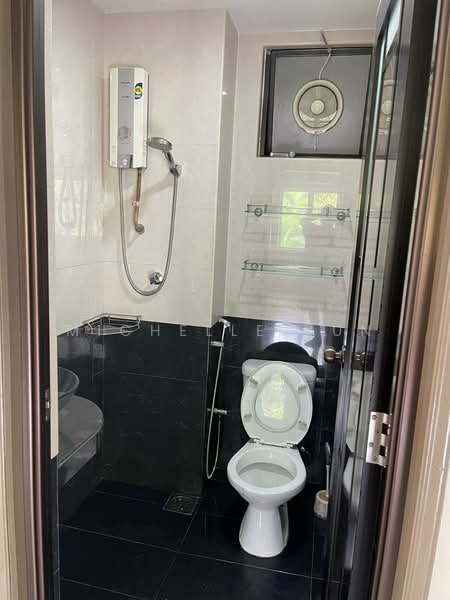 Menara Sri Damansara (SD Tower) untuk Untuk Dijual - RM 450,000, Apr 2026 - Bathroom - PropertyGuru.com.my