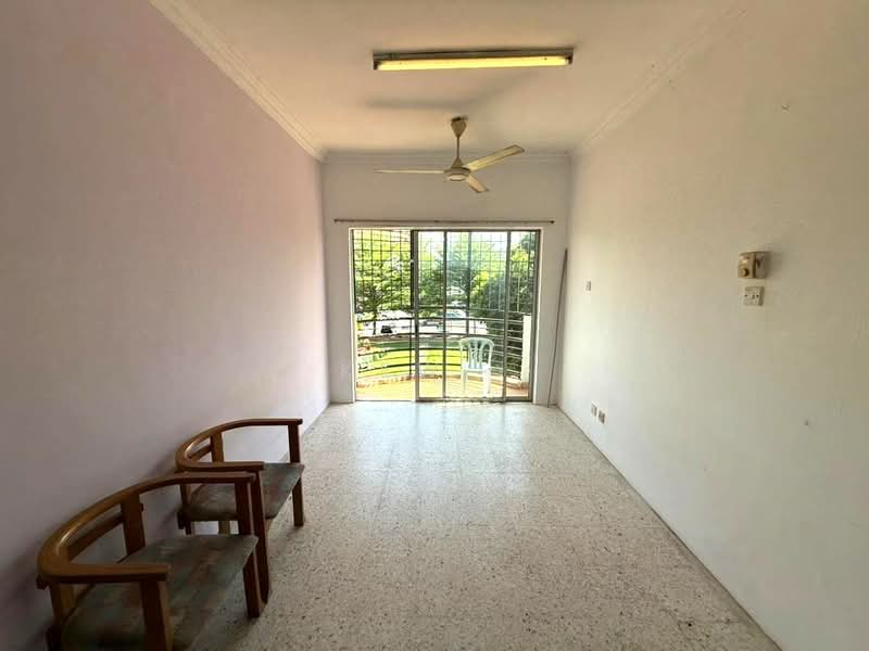 Apartment for Sale at Kenari Court - Kew . - Living Room - PropertyGuru.com.my