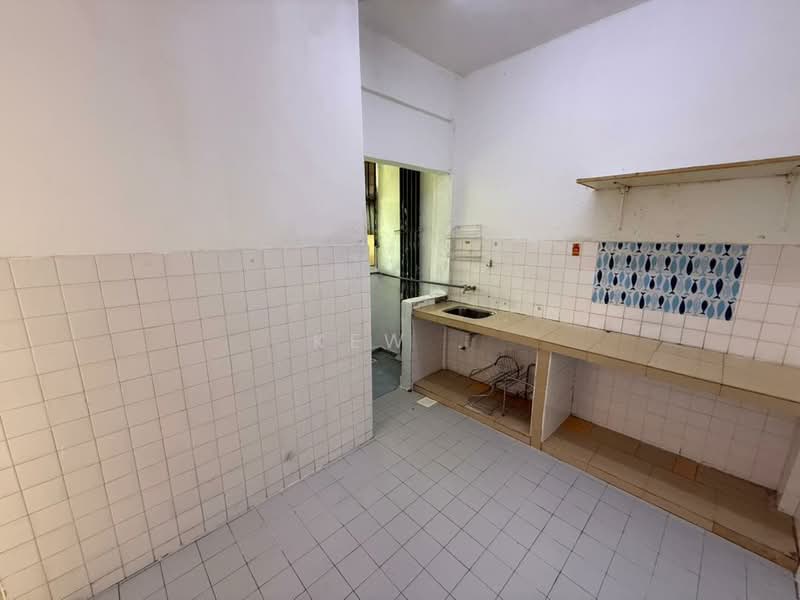 Apartment for Sale at Kenari Court - Kew . - Kitchen - PropertyGuru.com.my