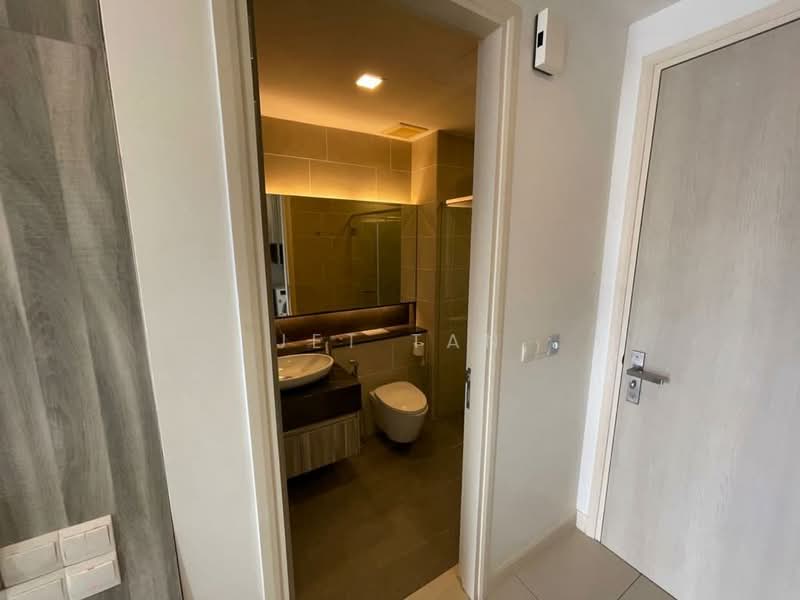 Arcoris SOHO untuk Untuk Disewa - RM 3,698 /bulan, Mac 2026 - Bathroom - PropertyGuru.com.my