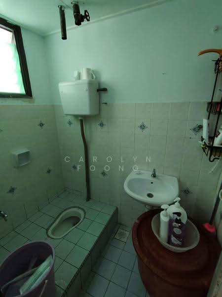 Apartment for Sale at Subang Perdana Goodyear Court 9 - Carolyn Foong - Bathroom - PropertyGuru.com.my