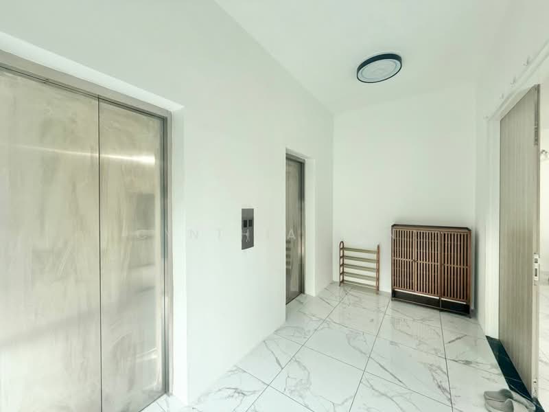 Condominium for Sale at QuayWest Residence - Cynthia Ann - Entrance - PropertyGuru.com.my