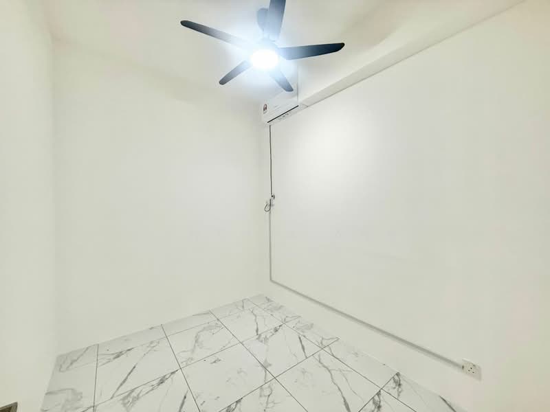 Condominium for Sale at QuayWest Residence - Cynthia Ann - Interior - PropertyGuru.com.my