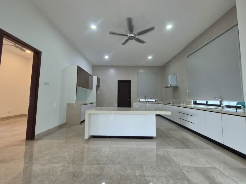 Iskandar Puteri (Nusajaya) untuk Untuk Disewa - RM 12,000 /bulan, Mac 2026 - Kitchen - PropertyGuru.com.my