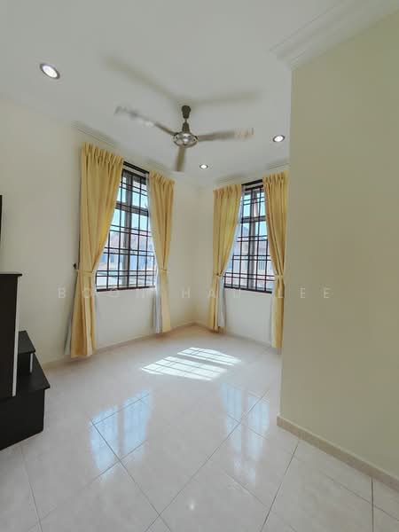 2-storey Terraced House for Sale in Bukit Indah (Iskandar Puteri (Nusajaya)) - Boon Hau Lee - Living Room - PropertyGuru.com.my