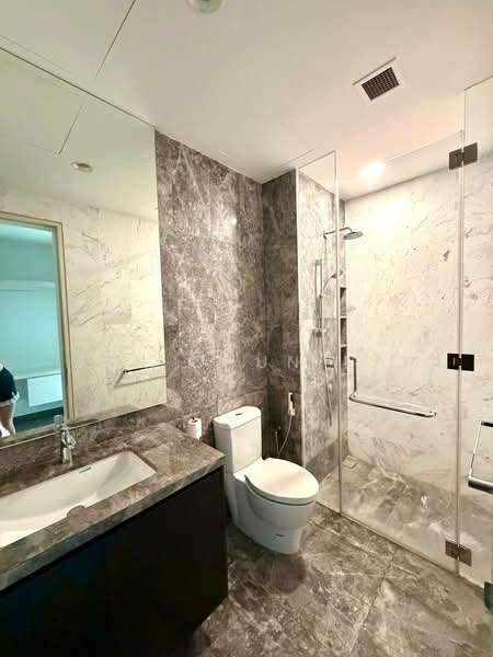 The Light Collection IV untuk Untuk Disewa - RM 4,500 /bulan, Mac 2026 - Bathroom - PropertyGuru.com.my
