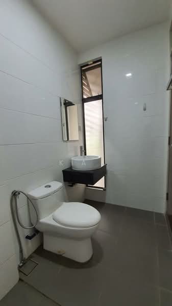 Terraced House for Sale in Iskandar Puteri (Nusajaya) (Johor) - Kia . - Bathroom - PropertyGuru.com.my