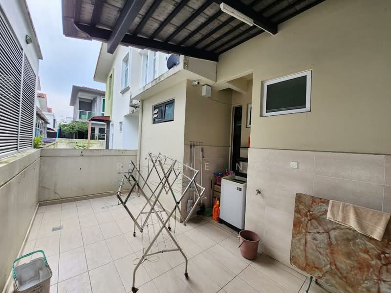 Semi-Detached House for Sale in Taman Molek (Johor Bahru) - Regine Ng - Exterior - PropertyGuru.com.my
