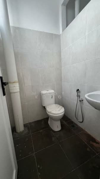 Raja Uda untuk Untuk Dijual - RM 1,700,000, Mac 2026 - Bathroom - PropertyGuru.com.my