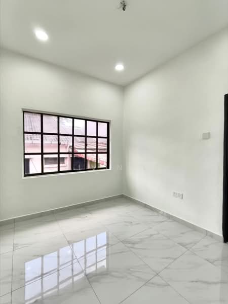 1-storey Terraced House for Sale in Taman Skudai Baru (Skudai) - Calvin Lee - Interior - PropertyGuru.com.my