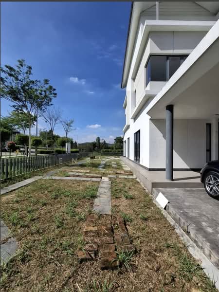 Terraced House for Sale in Tamansari (Rawang) - Henry Chai - Exterior - PropertyGuru.com.my