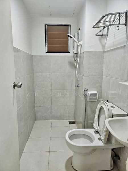 Condominium for Rent at TRI PINNACLE - Gan Chun Kai - Bathroom - PropertyGuru.com.my