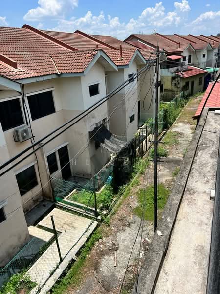 Sungai Buloh Country Resort untuk Untuk Dijual - RM 500,000, Apr 2026 - Exterior - PropertyGuru.com.my
