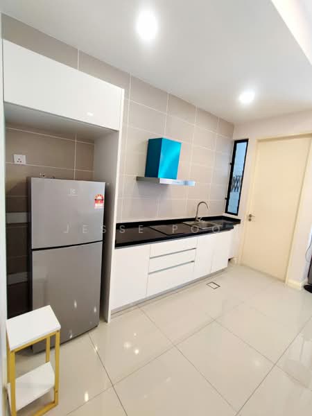 Service Residence for Rent at D'Pristine - Jesse Poon - Kitchen - PropertyGuru.com.my