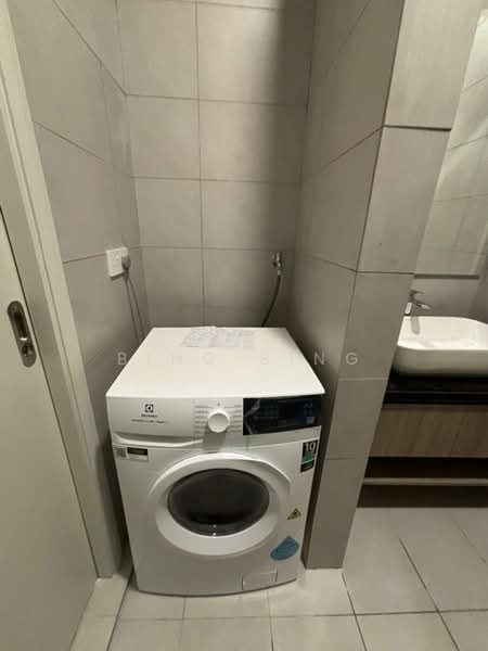 The Atrium untuk Untuk Disewa - RM 3,000 /bulan, Mac 2026 - Bathroom - PropertyGuru.com.my