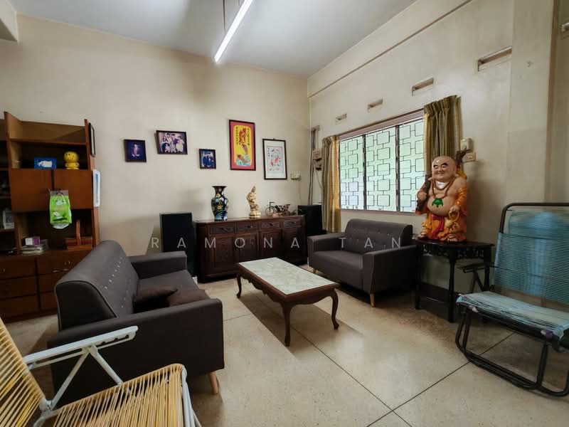 Untuk Dijual - Taman Sinn Semabok