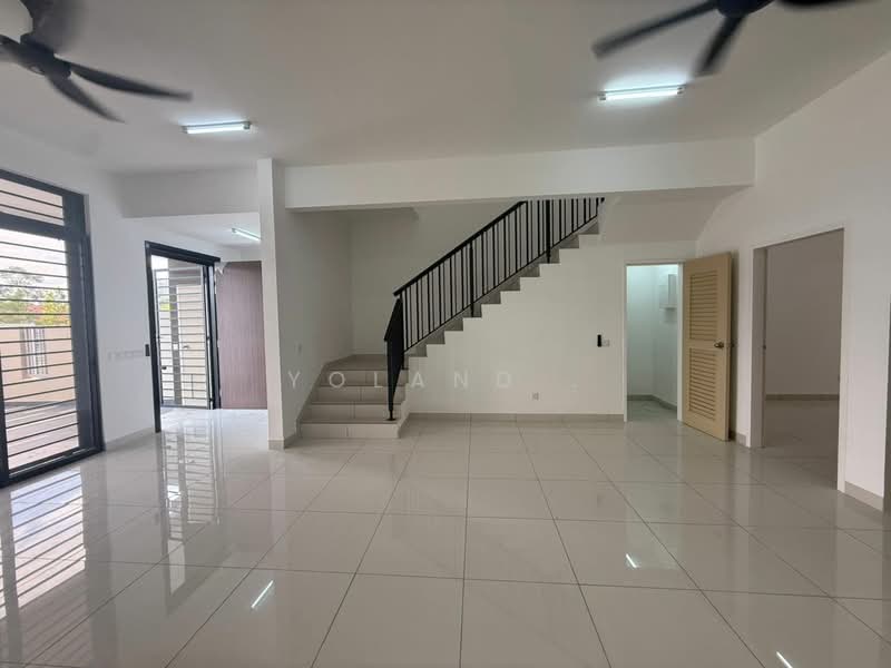 2-storey Terraced House for Rent in Johor Bahru (Johor) - Yoland . - Living Room - PropertyGuru.com.my