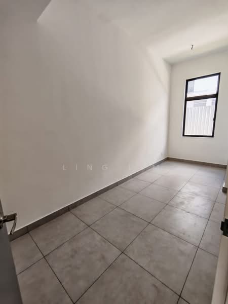 2-storey Terraced House for Sale in Taman Mount Austin (Tebrau) - LING LIM - Interior - PropertyGuru.com.my