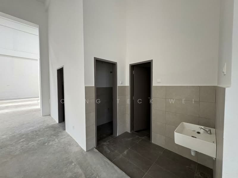 Factory for Rent in Seremban 2 (Negeri Sembilan) - Choong Teck Wei - Interior - PropertyGuru.com.my