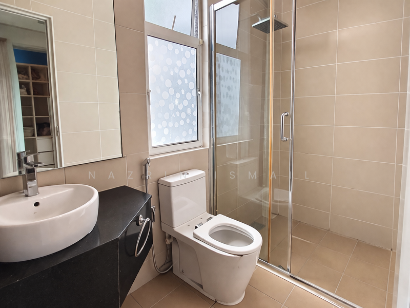 Residential Land for Sale in USJ Heights (Subang Jaya) - Nazrin Ismail - Bathroom - PropertyGuru.com.my