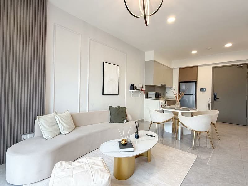 Servis Apartment untuk Disewa di Agile Bukit Bintang - Ryan Beh - Living Room - PropertyGuru.com.my