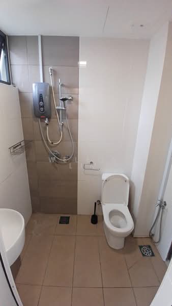 Service Residence for Rent at SkyVille 8 @ Benteng 8 - Weleon Lim - Bathroom - PropertyGuru.com.my