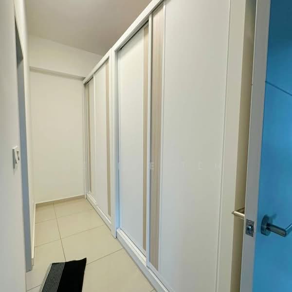 Waterside Residence untuk Untuk Disewa - RM 3,200 /bulan, Mac 2026 - Corridor - PropertyGuru.com.my