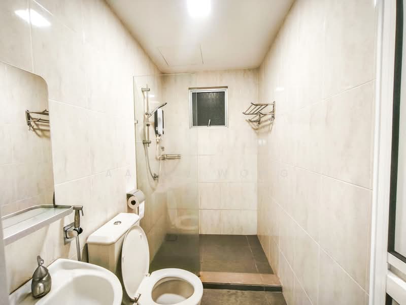 Service Residence for Sale at Connaught Avenue - Aaron Wong - Bathroom - PropertyGuru.com.my