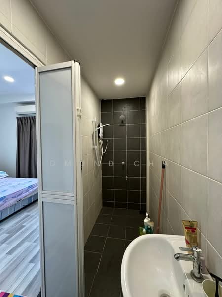 Untuk Disewa - Stutong Tiarra