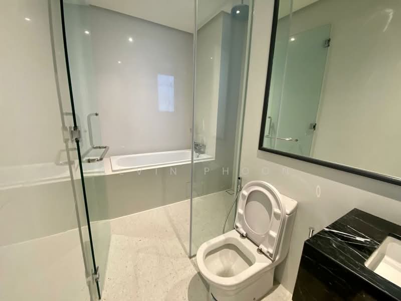 Service Suites @ Pavilion Embassy untuk Untuk Disewa - RM 5,500 /bulan, Mac 2026 - Bathroom - PropertyGuru.com.my