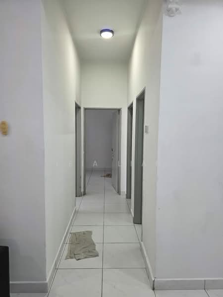 Service Residence for Rent at Bsp Skypark - Leia Lian - Corridor - PropertyGuru.com.my