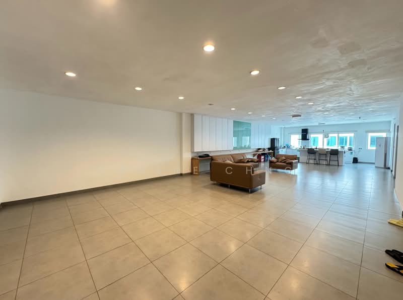 Shop / Office for Sale in Shah Alam (Selangor) - Carene Chng - Living Room - PropertyGuru.com.my