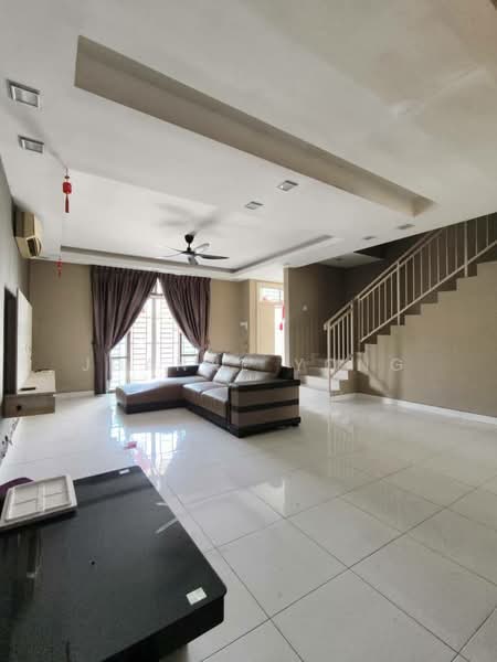 2-storey Terraced House for Sale in Taman Dato Onn (Johor Bahru) - JOANNE YONG - Living Room - PropertyGuru.com.my