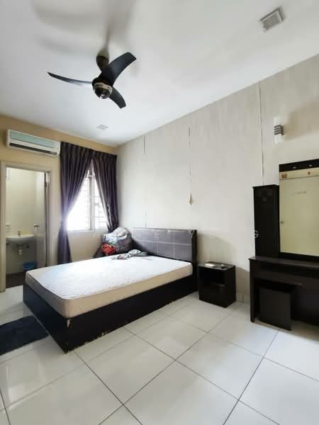 2-storey Terraced House for Sale in Taman Dato Onn (Johor Bahru) - JOANNE YONG - Bedroom - PropertyGuru.com.my