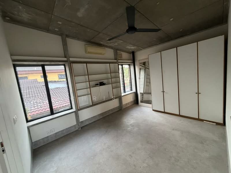Section 11 untuk Untuk Disewa - RM 12,000 /bulan, Mac 2026 - Bedroom - PropertyGuru.com.my