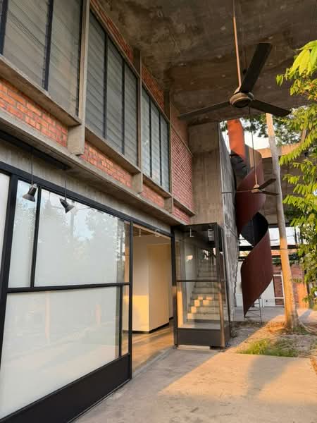 Section 11 untuk Untuk Disewa - RM 12,000 /bulan, Mac 2026 - Exterior - PropertyGuru.com.my