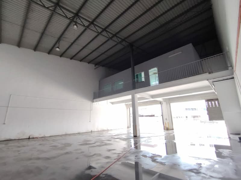 Kampung Sungai Buloh untuk Untuk Disewa - RM 11,500 /bulan, Apr 2026 - Interior - PropertyGuru.com.my