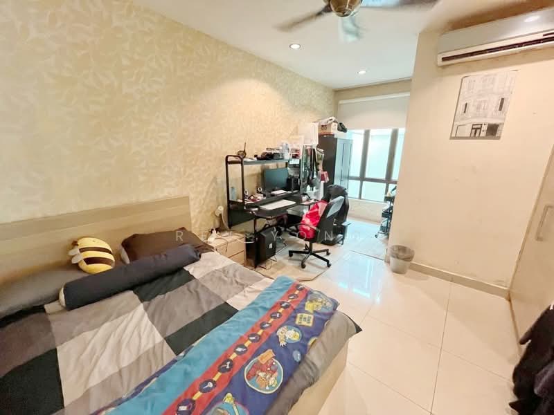 Taman Sutera Utama untuk Untuk Dijual - RM 2,300,000, Mac 2026 - Bedroom - PropertyGuru.com.my