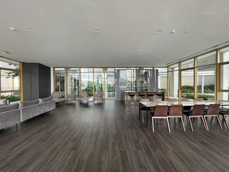 Park Regent @Desa Park City untuk Untuk Dijual - RM 2,100,000, Mac 2026 - Living Room - PropertyGuru.com.my