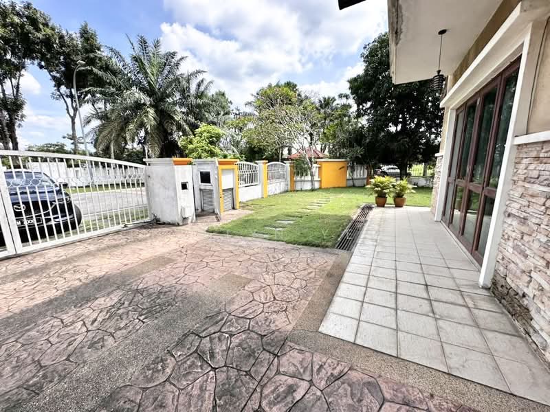 Semi-Detached House for Rent in Shah Alam (Selangor) - Jecelyn Yeoh - Exterior - PropertyGuru.com.my