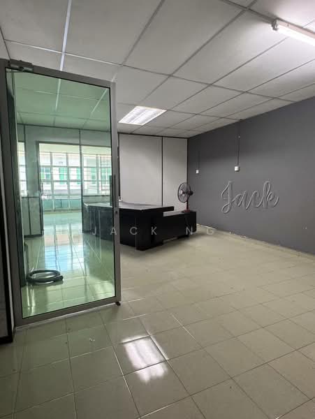 Shop / Office for Rent in Raja Uda (Butterworth) - Jack Ng - Interior - PropertyGuru.com.my