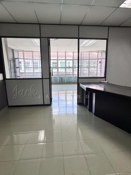 Shop / Office for Rent in Raja Uda (Butterworth) - Jack Ng - Interior - PropertyGuru.com.my