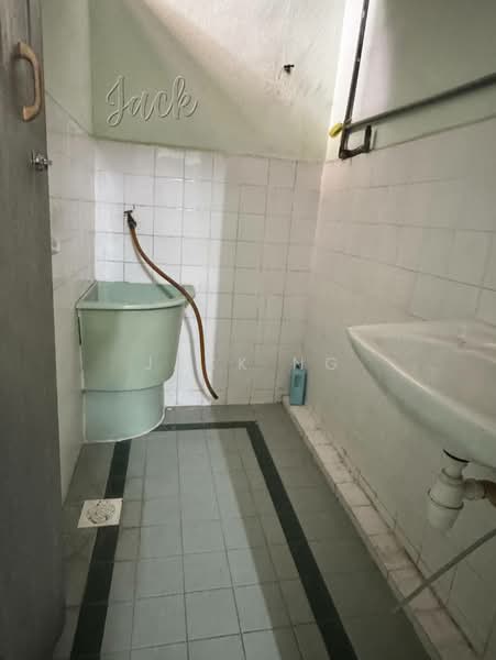 Shop / Office for Rent in Raja Uda (Butterworth) - Jack Ng - Interior - PropertyGuru.com.my
