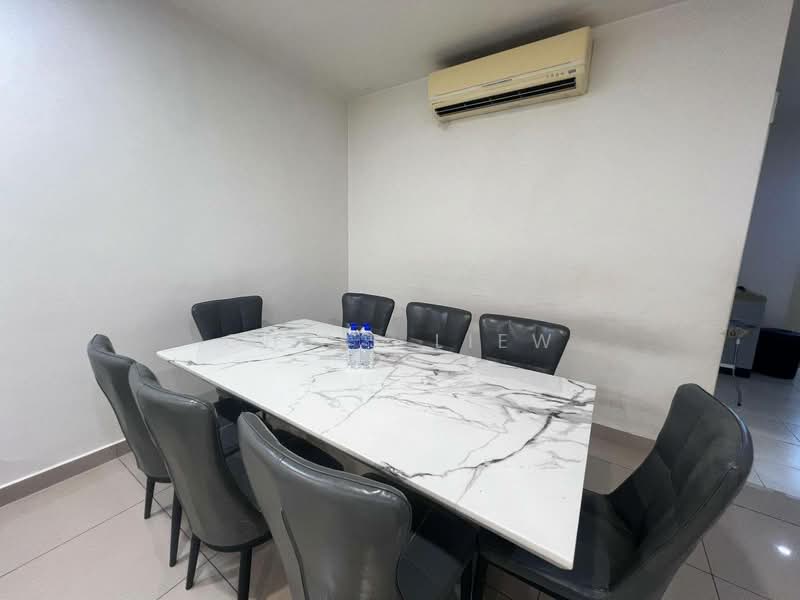 Sri Austin Lake View untuk Untuk Disewa - RM 3,200 /bulan, Mac 2026 - Dining Room - PropertyGuru.com.my