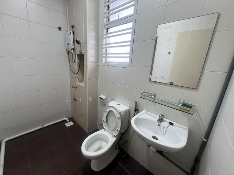 Sri Austin Lake View untuk Untuk Disewa - RM 3,200 /bulan, Mac 2026 - Bathroom - PropertyGuru.com.my