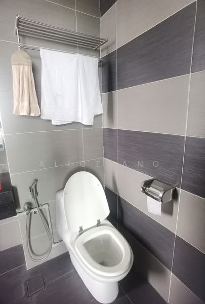 Condominium for Rent at KSL D'Esplanade Residence - Alice Ang - Bathroom - PropertyGuru.com.my