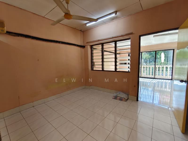 Taman Bukit Rawang Jaya, Rawang untuk Untuk Dijual - RM 330,000, Mac 2026 - Interior - PropertyGuru.com.my